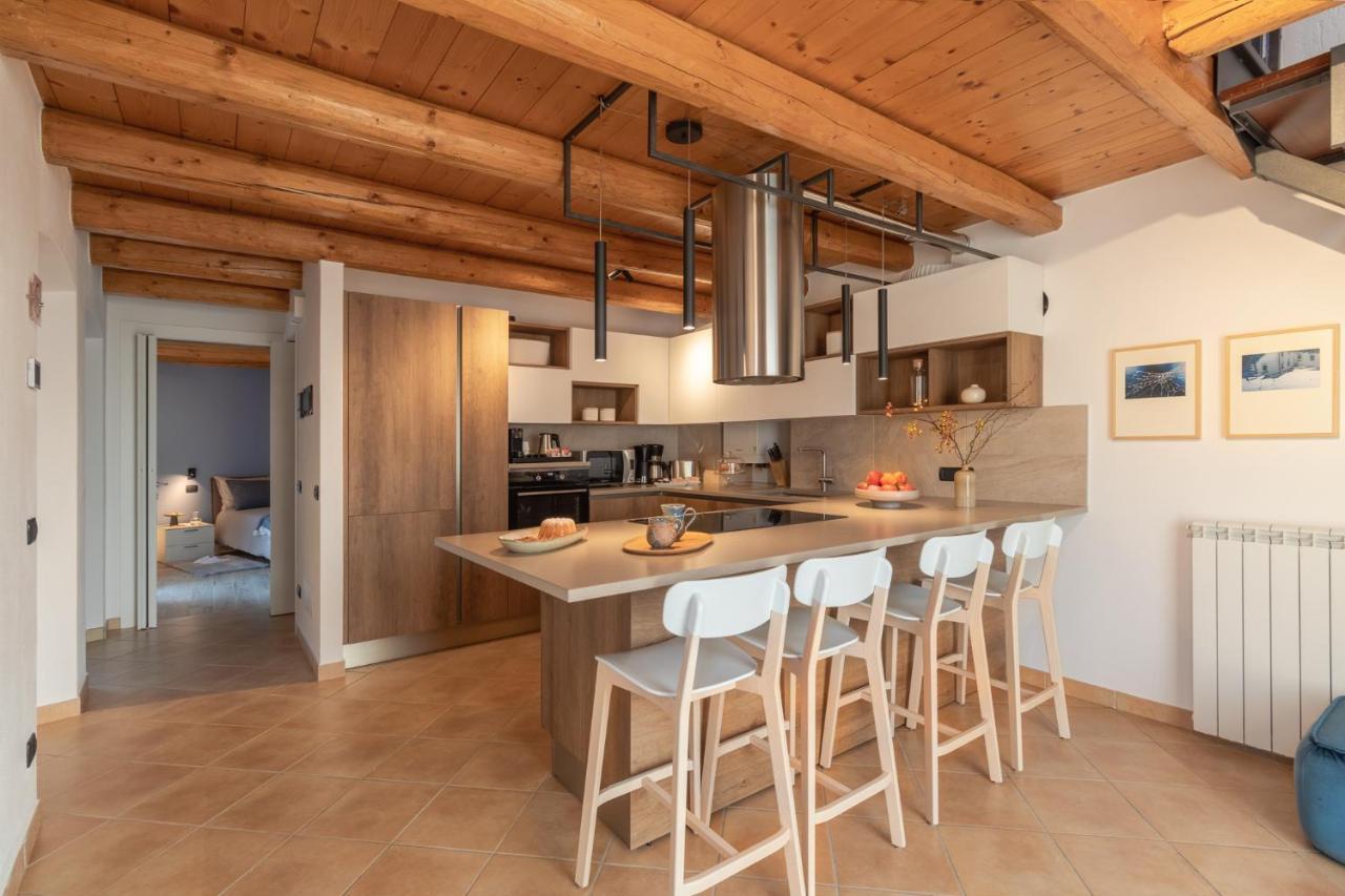 Casa Del Borgo "Aria & Acqua" Sul Lago Maggiore Maccagno Экстерьер фото