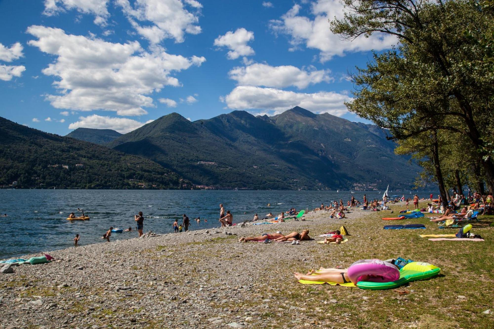 Casa Del Borgo "Aria & Acqua" Sul Lago Maggiore Maccagno Экстерьер фото