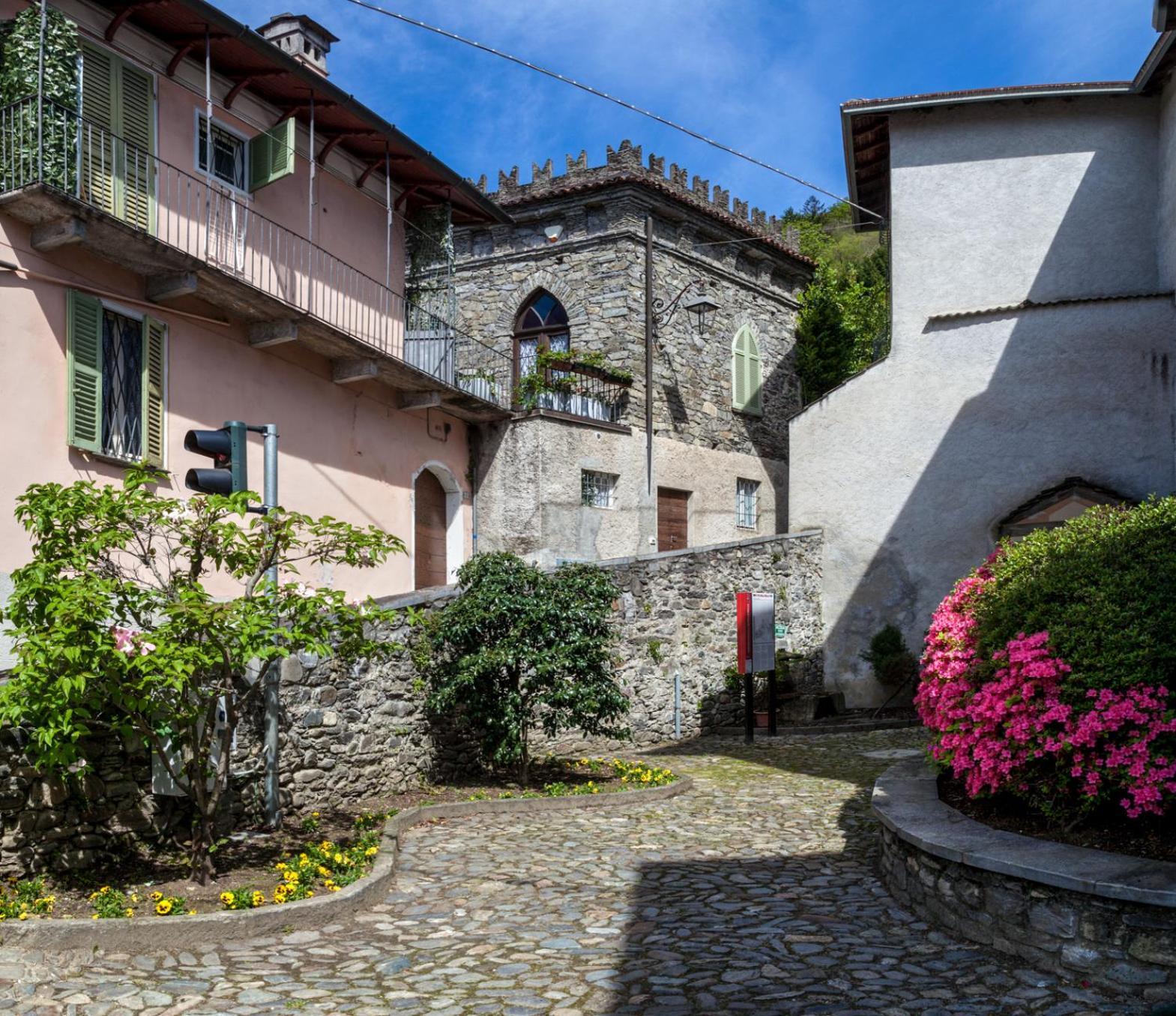 Casa Del Borgo "Aria & Acqua" Sul Lago Maggiore Maccagno Экстерьер фото