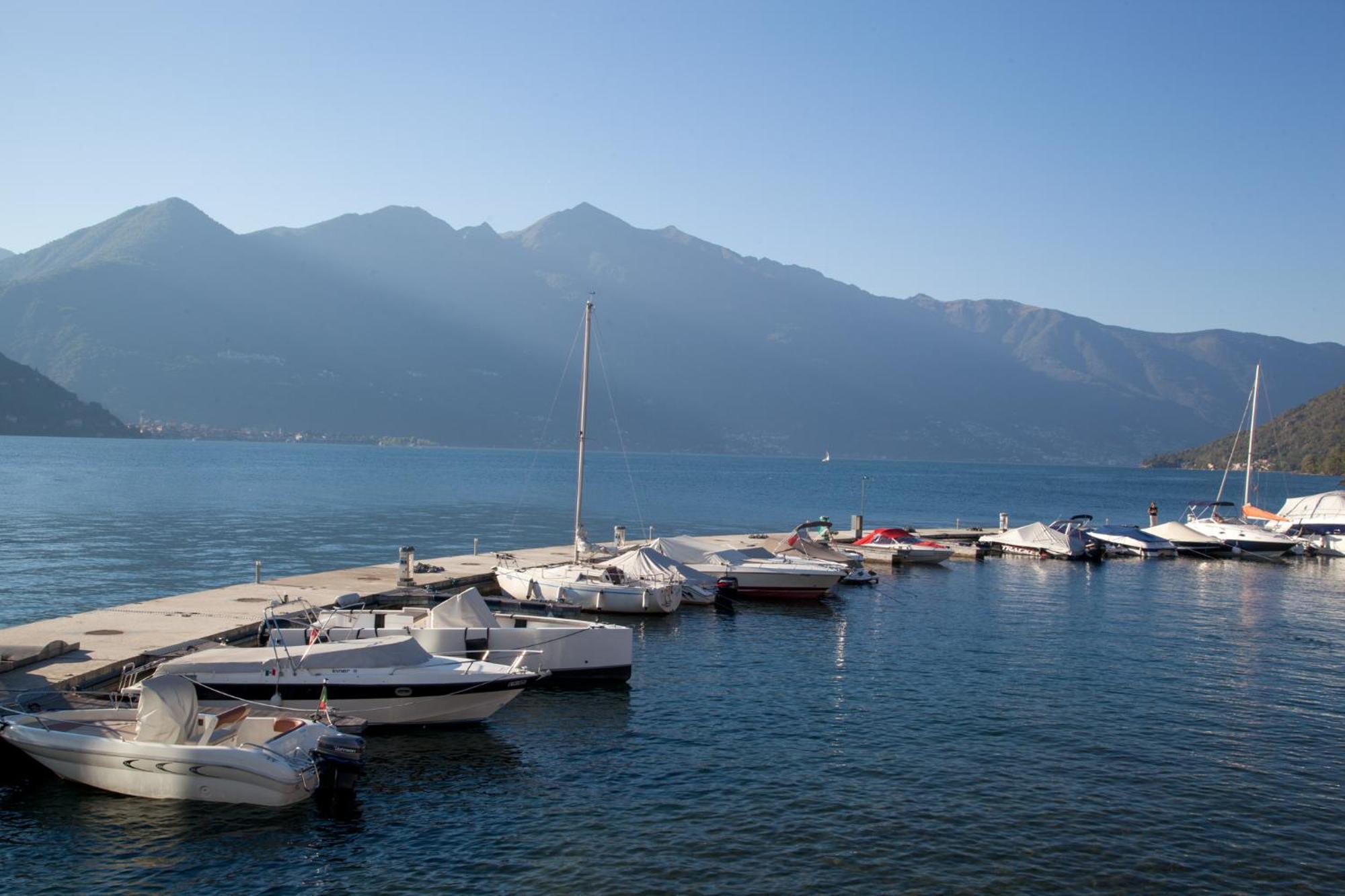 Casa Del Borgo "Aria & Acqua" Sul Lago Maggiore Maccagno Экстерьер фото